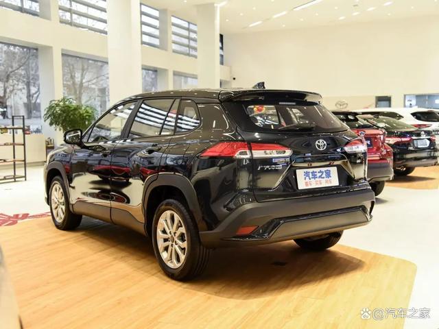 10万出头买丰田SUV，2.0L排量！同价选它还是H6？