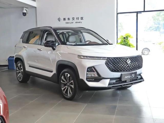 10万左右，实测空间最大的6台SUV