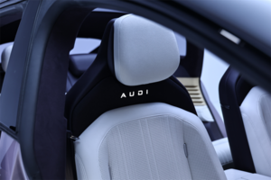 “AUDI”携手“四环”，抢先体验AUDI E概念车