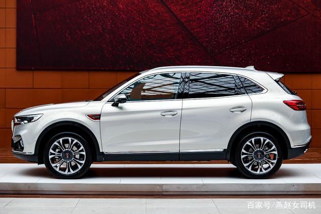 20万就能买中型豪华SUV，车标贵气胜过立标奔驰，配2.0T+Bose音响