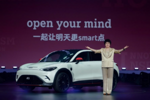 豪华奇旅大五座 SUV 全新 smart 精灵 5号奇趣上市