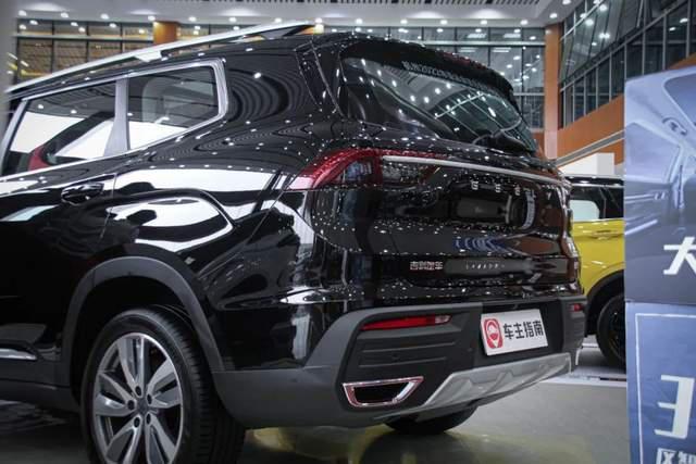 探店：10万块想买一台靠谱的大7座SUV？满足你！