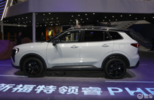 16.88万起，插混加持的福特领睿PHEV，7.5秒破百