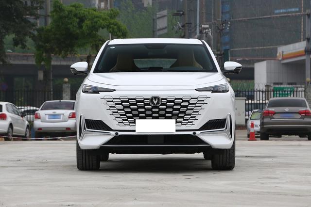 15万左右买SUV，这3台靠谱实在，252马力+爱信8AT，家用自驾首选