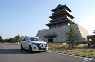 MPV 新选择，试驾上汽荣威iMAX8 DMH新陆尊