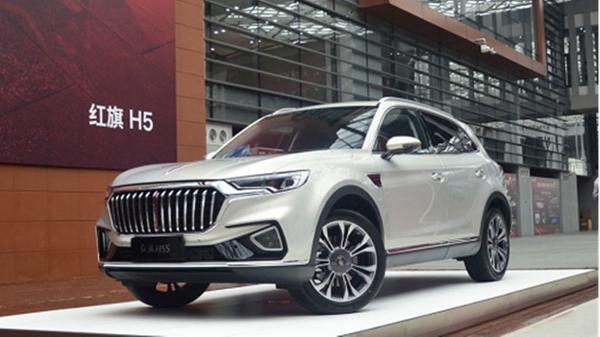 手握20万元选择国产SUV，性价比之最红旗HS5该怎么选？