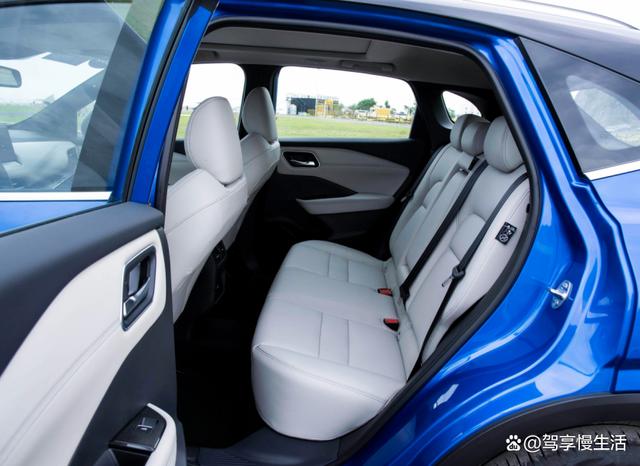 15万预算买紧凑型SUV，选全新日产逍客还是丰田锋兰达？