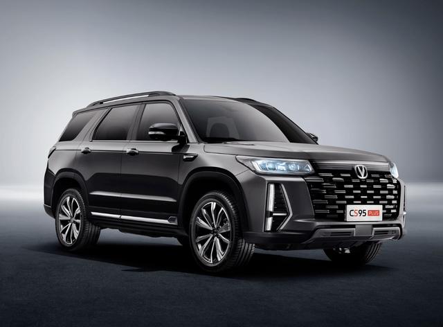 空间、排面都给够，20万以内的7座SUV，看这几款就够了