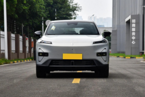 15万买SUV，深蓝S05和宋Pro DM-i该选谁？