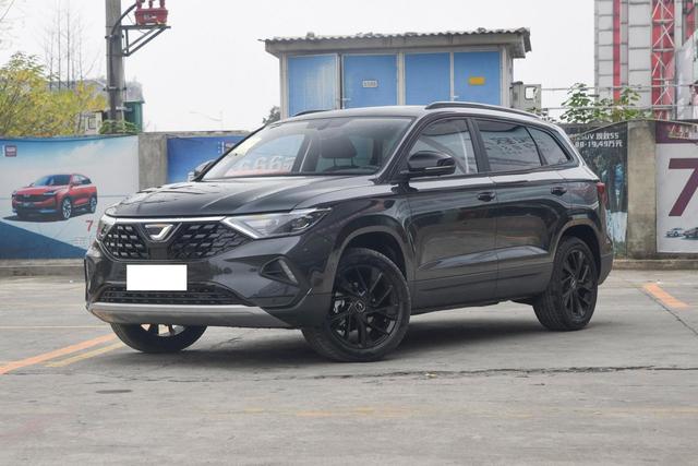 买合资中型SUV，这3台很良心，18万多跌至14万，空间大动力足！