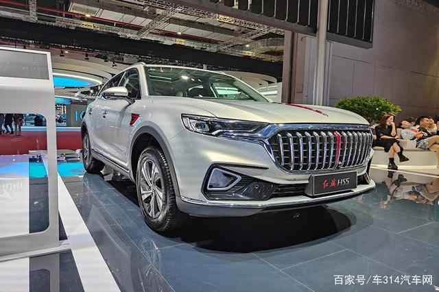 还买什么本田CR-V和丰田RAV4荣放 直接上红旗HS5不香吗？