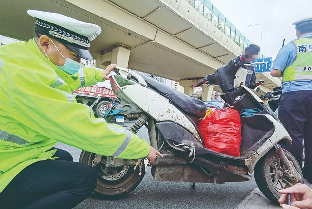 5月1日起，电动车、三轮车、低速四轮车将迎3大变动，车主注意了